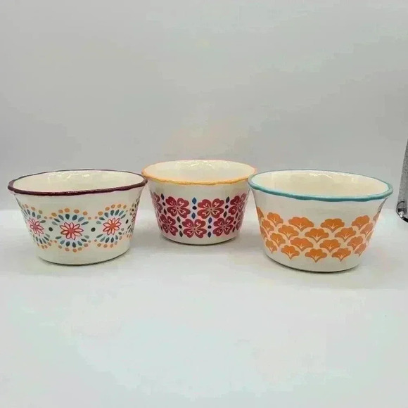 Pioneer Woman Floral Stoneware Scalloped Ramekins 7 Oz. Set Of 3 - Picture 1 of 11